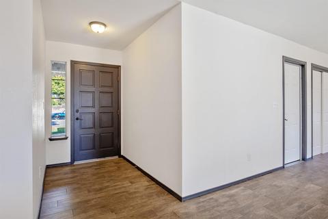 408 Jesse St, Exeter, CA 93221 photo 7