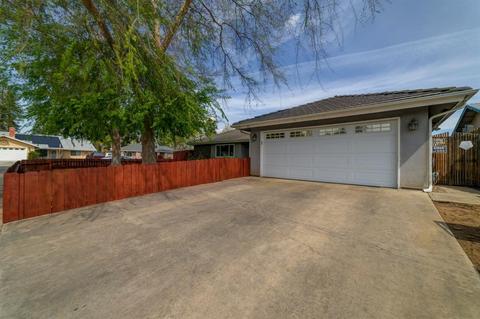 429 N Francis Ave, Exeter, CA 93221 photo 3