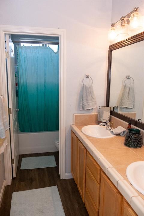 3824 E Cambridge Ave, Visalia, CA 93292 photo 15