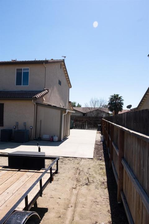 3824 E Cambridge Ave, Visalia, CA 93292 photo 24