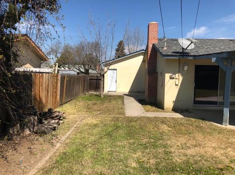 527 E Sandra Ave, Tulare, CA 93274 photo 15