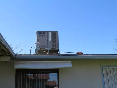 812 E Ivy St, Hanford, CA 93230 photo 21