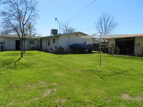 812 E Ivy St, Hanford, CA 93230 photo 20