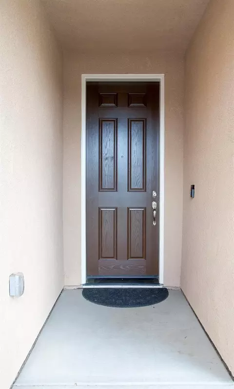 836 E Copper Ave, Visalia, CA 93292 photo 5