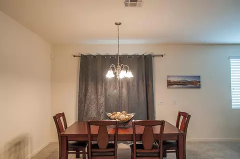 836 E Copper Ave, Visalia, CA 93292 photo 13