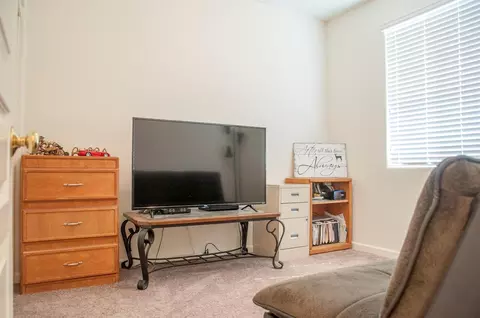 836 E Copper Ave, Visalia, CA 93292 photo 21