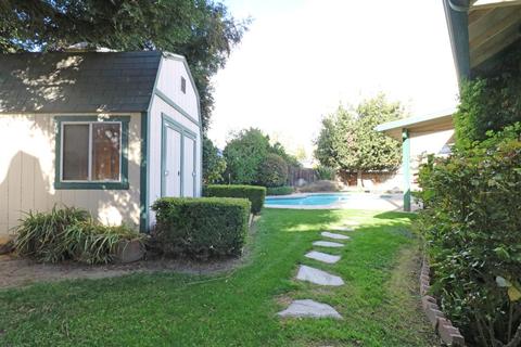 3938 E Howard Ave, Visalia, CA 93292 photo 23