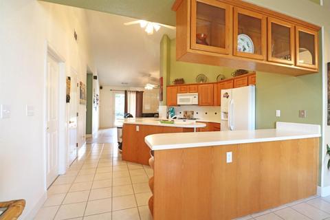 3938 E Howard Ave, Visalia, CA 93292 photo 7