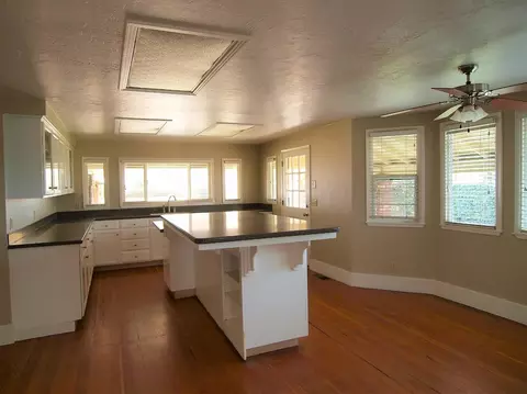 467 W Marinette Ave, Exeter, CA 93221 photo 28