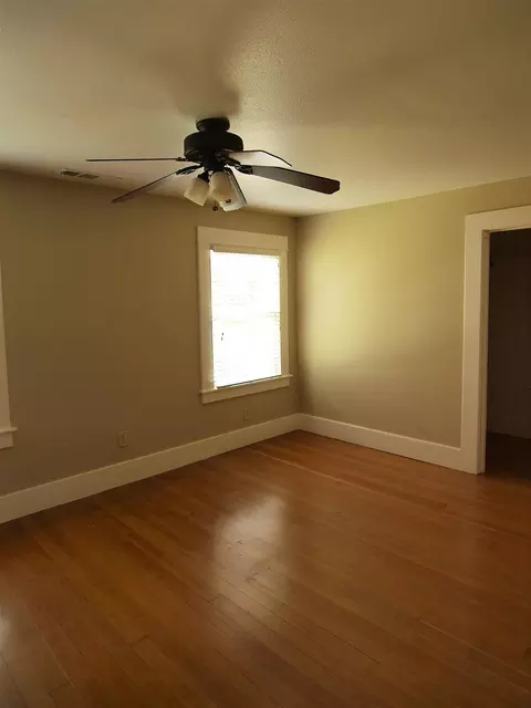 467 W Marinette Ave, Exeter, CA 93221 photo 38