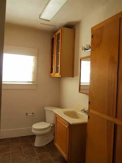 467 W Marinette Ave, Exeter, CA 93221 photo 34