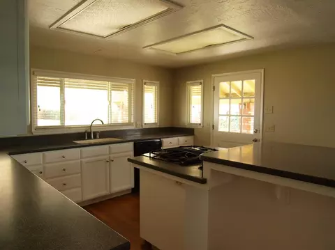 467 W Marinette Ave, Exeter, CA 93221 photo 30