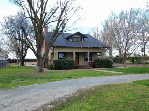 467 W Marinette Ave, Exeter, CA 93221 photo 4