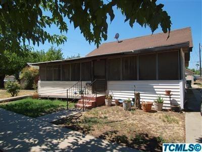 318 N B St, Exeter, CA 93221 photo 1
