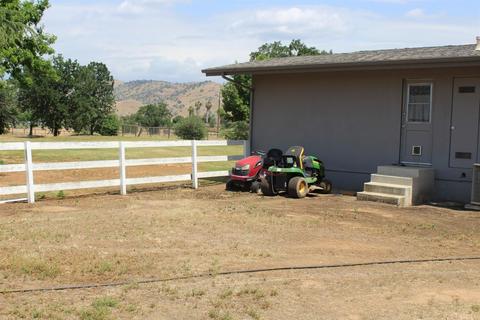 30471 Sierra Sunrise Dr, Exeter, CA 93221 photo 68