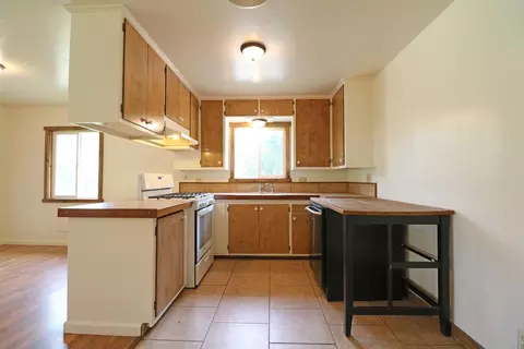42695 N Fork Dr, Three Rivers, CA 93271 photo 2