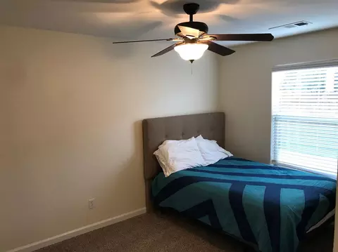 1629 E Parkview Ave, Visalia, CA 93292 photo 17