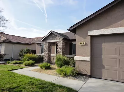 4418 E Oak Ave, Visalia, CA 93292 photo 4