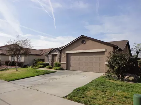 4418 E Oak Ave, Visalia, CA 93292 photo 3