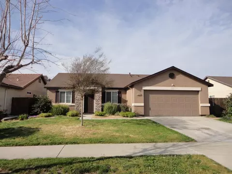 4418 E Oak Ave, Visalia, CA 93292 photo 2