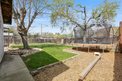 124 E Myrtle St, Hanford, CA 93230 photo 32