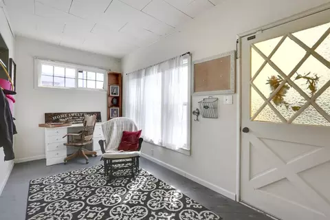 124 E Myrtle St, Hanford, CA 93230 photo 6