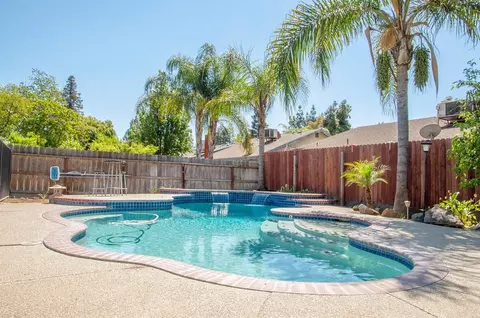 1901 E Mary Ave, Visalia, CA 93292 photo 2