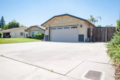 1901 E Mary Ave, Visalia, CA 93292 photo 4
