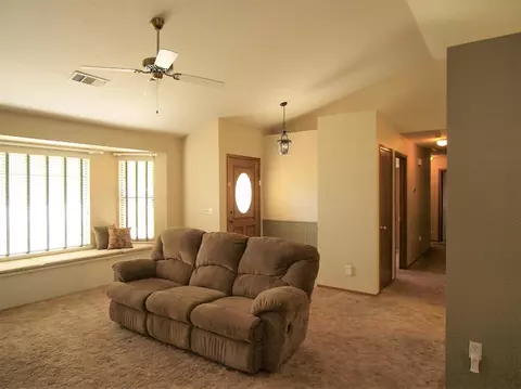 529 Gearey Ave, Exeter, CA 93221 photo 9