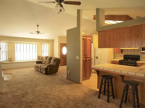 529 Gearey Ave, Exeter, CA 93221 photo 16