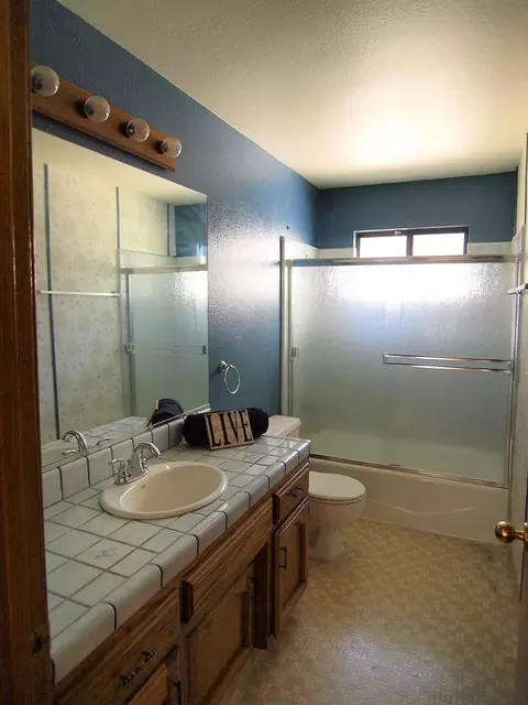 529 Gearey Ave, Exeter, CA 93221 photo 17
