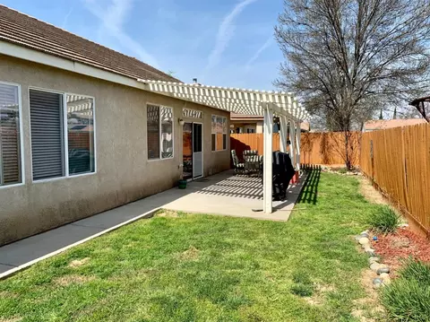 390 Hearth Way, Lemoore, CA 93245 photo 22