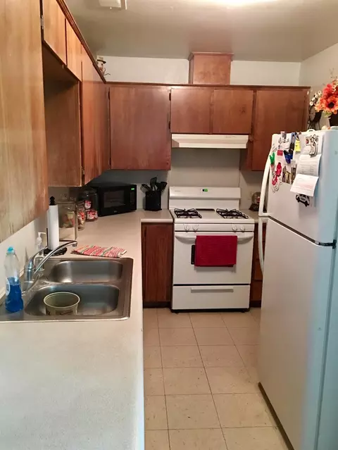 210 Vine St, Exeter, CA 93221 photo 5