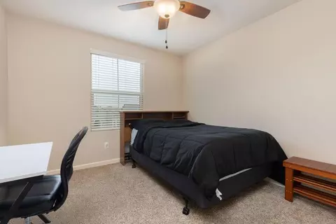 3941 Dearborn Ave, Clovis, CA 93619 photo 17