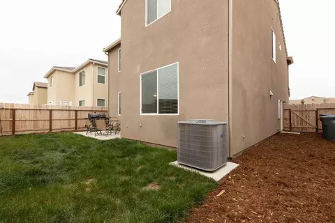 3941 Dearborn Ave, Clovis, CA 93619 photo 28