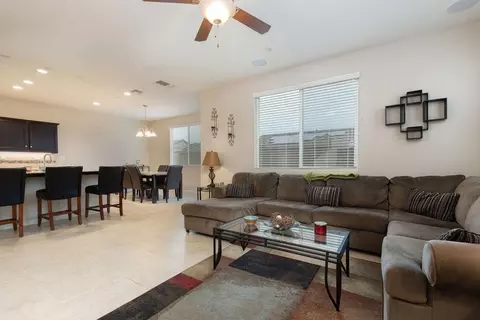 3941 Dearborn Ave, Clovis, CA 93619 photo 5