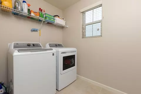 3941 Dearborn Ave, Clovis, CA 93619 photo 21