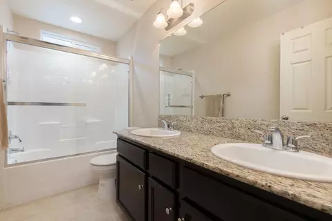 3941 Dearborn Ave, Clovis, CA 93619 photo 16