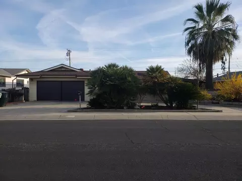 2927 E Laurel Ave, Visalia, CA 93292 photo 1