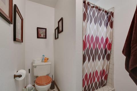 2029 E Paradise Ave, Visalia, CA 93292 photo 13