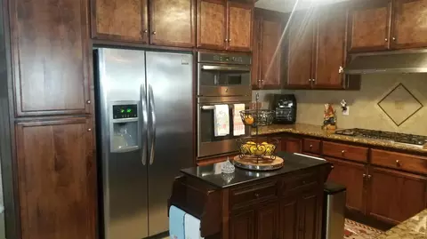 2425 N Bradley St, Visalia, CA 93292 photo 45
