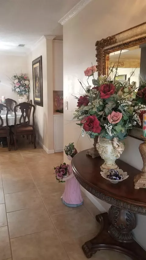 2425 N Bradley St, Visalia, CA 93292 photo 17