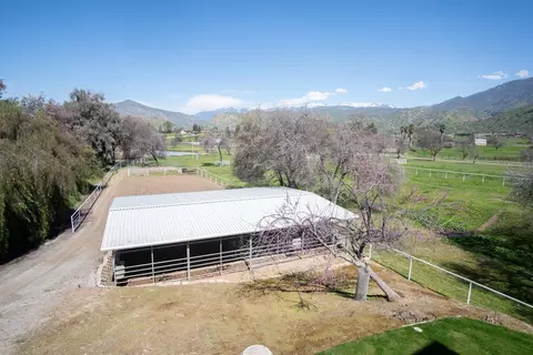 33459 Globe Dr, Springville, CA 93265 photo 40