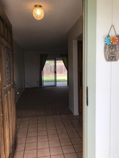 610 Orangewood Dr, Lemoore, CA 93245 photo 4
