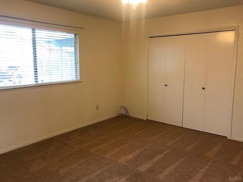 610 Orangewood Dr, Lemoore, CA 93245 photo 16