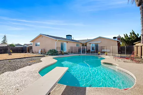 696 Wood Ln, Lemoore, CA 93245 photo 30