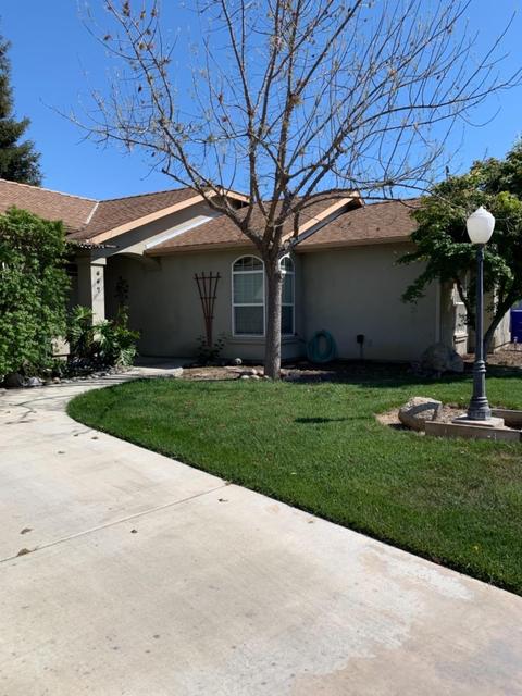 667 Kathleen Ct, Exeter, CA 93221 photo 2