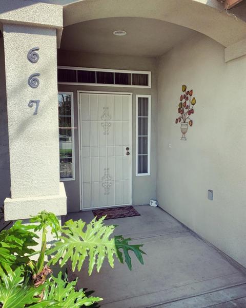 667 Kathleen Ct, Exeter, CA 93221 photo 1
