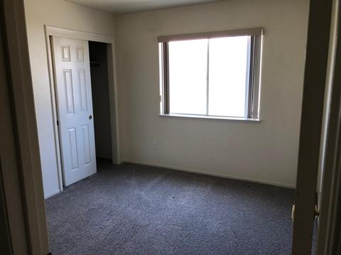 711 Claudia Dr, Lemoore, CA 93245 photo 10