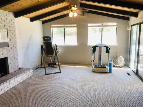 3233 W Iris Ave, Visalia, CA 93277 photo 12
